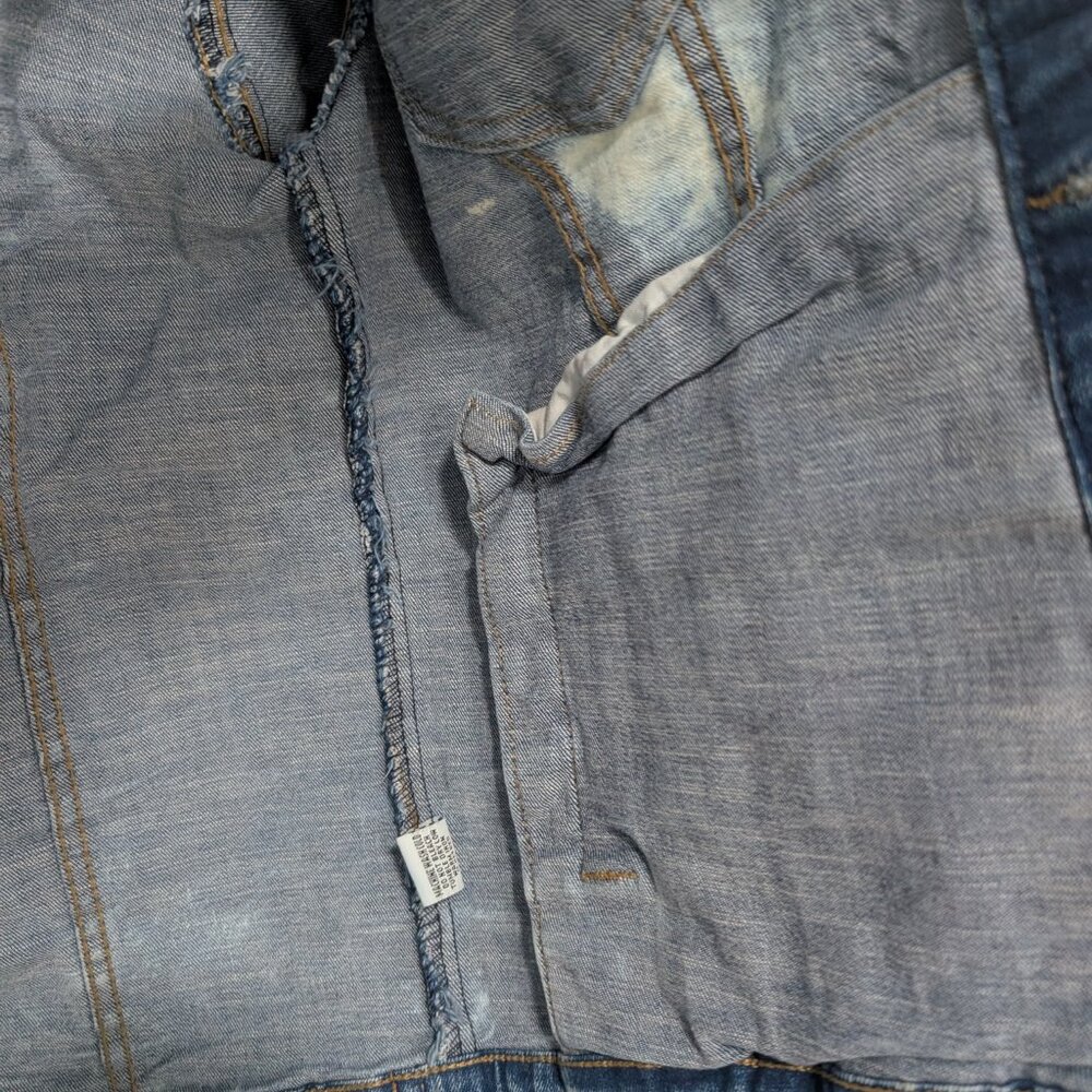 Evolution in Design - Jean Jacket - Picture 7 of 7